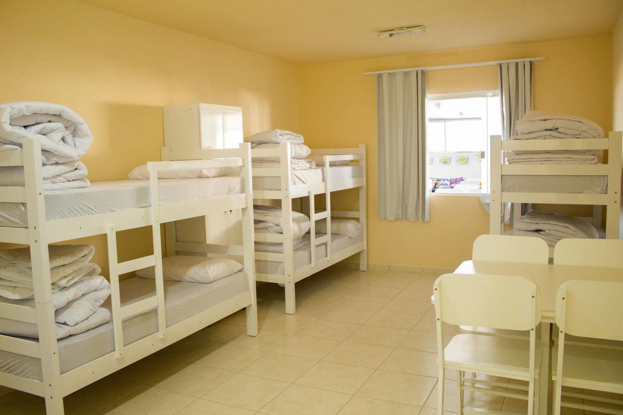 Hostel Solluz Куритиба Экстерьер фото
