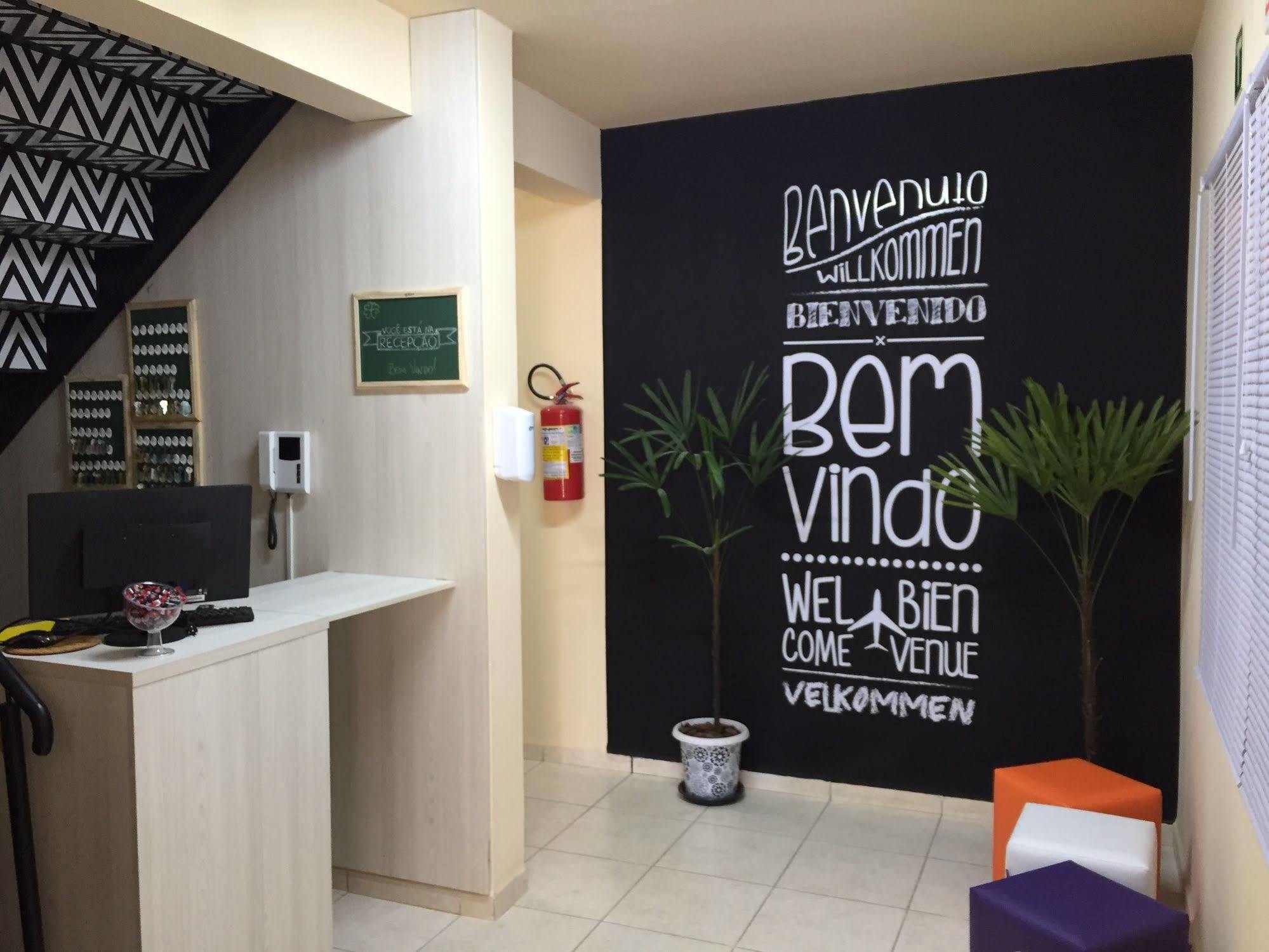 Hostel Solluz Куритиба Экстерьер фото